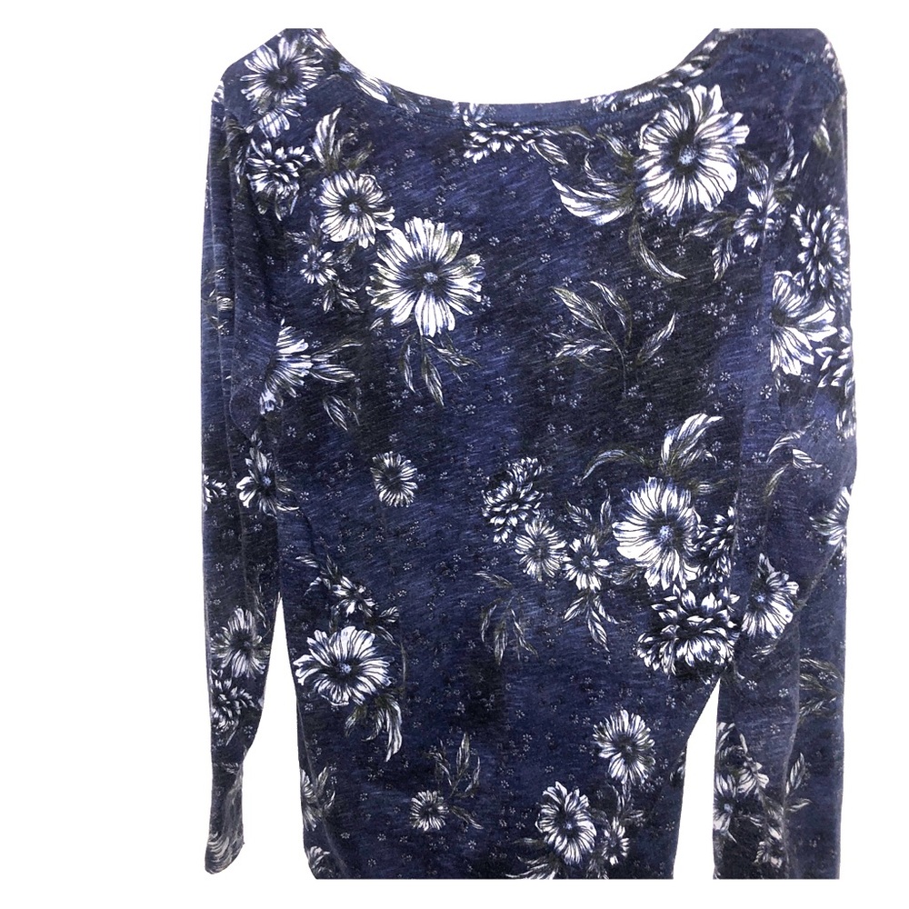 Large long sleeve floral shirt